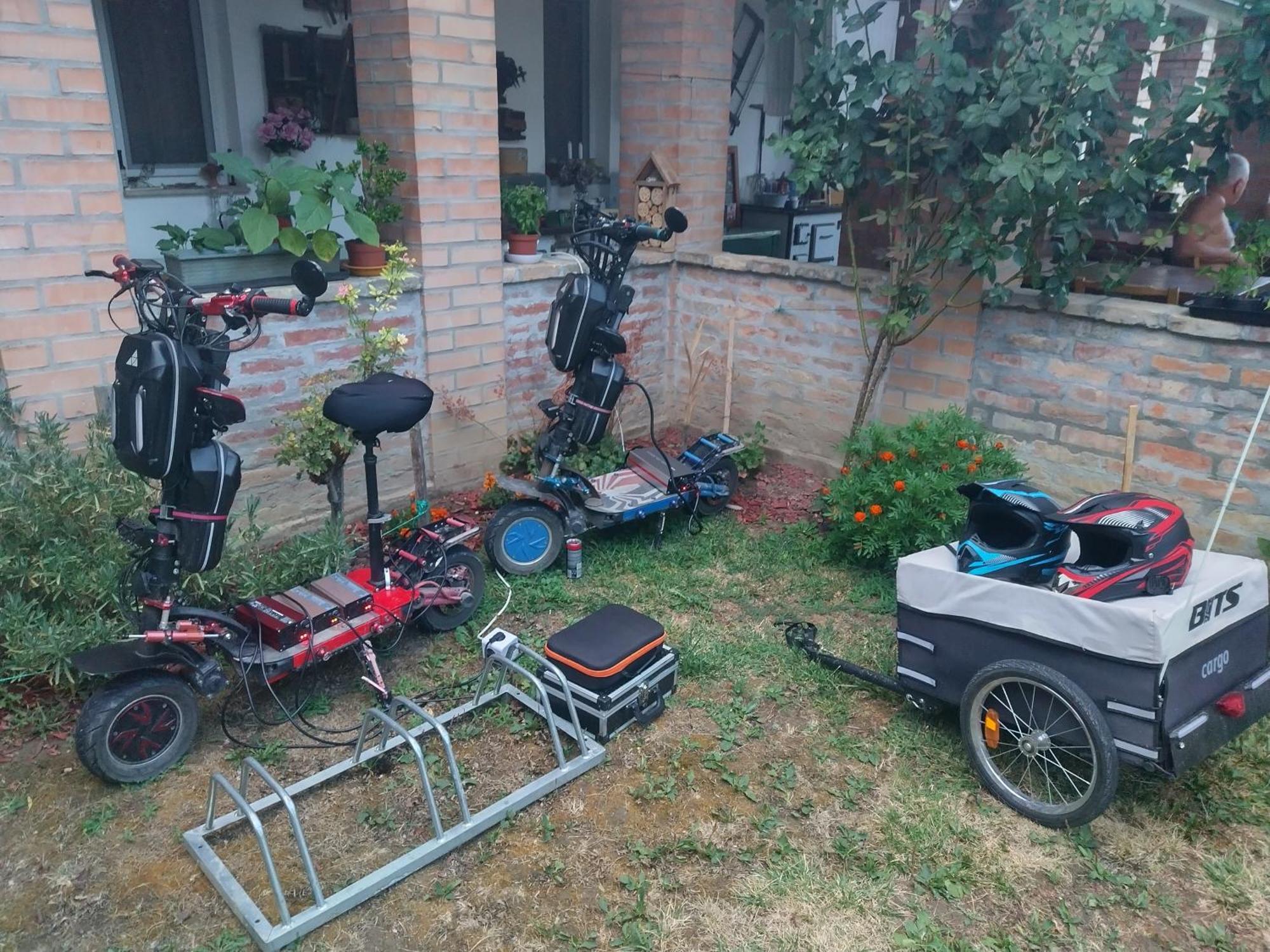 Bike Stop Duna Dunaszentmiklós Εξωτερικό φωτογραφία
